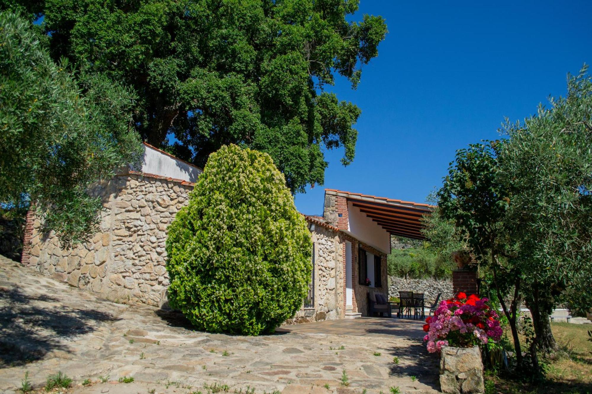 Casa Rural La Recuera Montánchez Exteriör bild